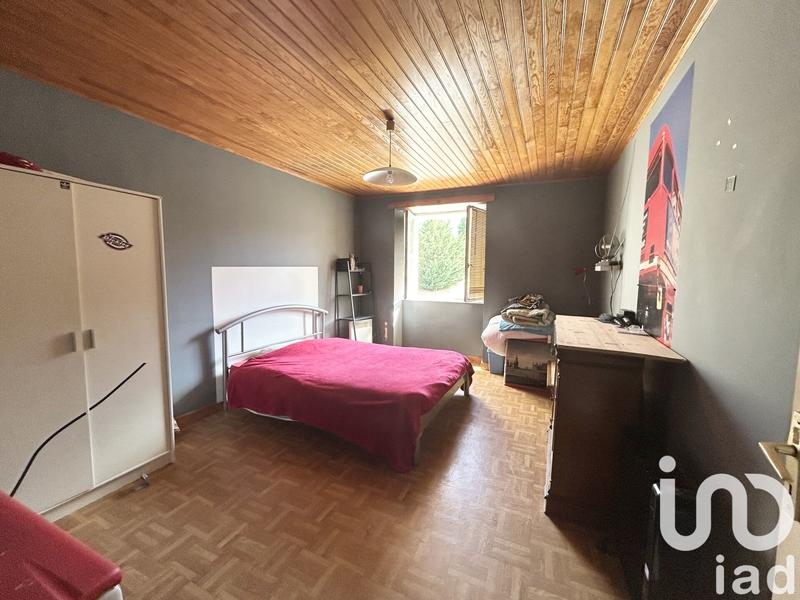 Maison - 186 m² - 8 pièces