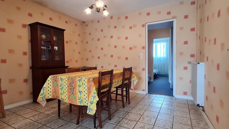 Maison - 80 m² - 6 pièces