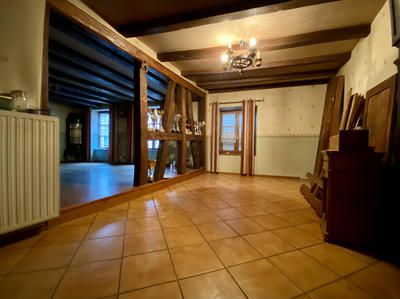 Maison - 209 m² - 10 pièces