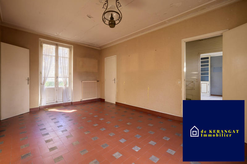 Maison ancienne - 222 m² - 7 pièces