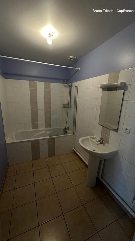 Appartement - 75 m² - 3 pièces