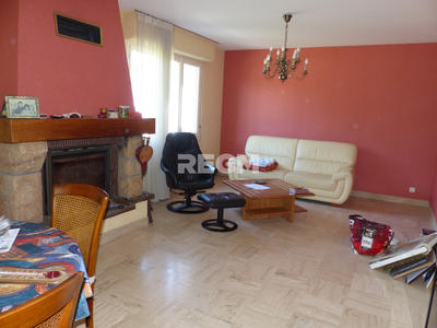 Maison - 131 m² - 7 pièces
