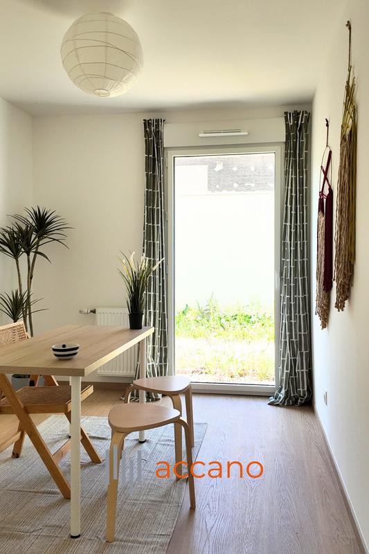 Appartement - 100 m² - 5 pièces