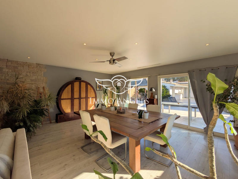 Villa - 150 m² - 6 pièces