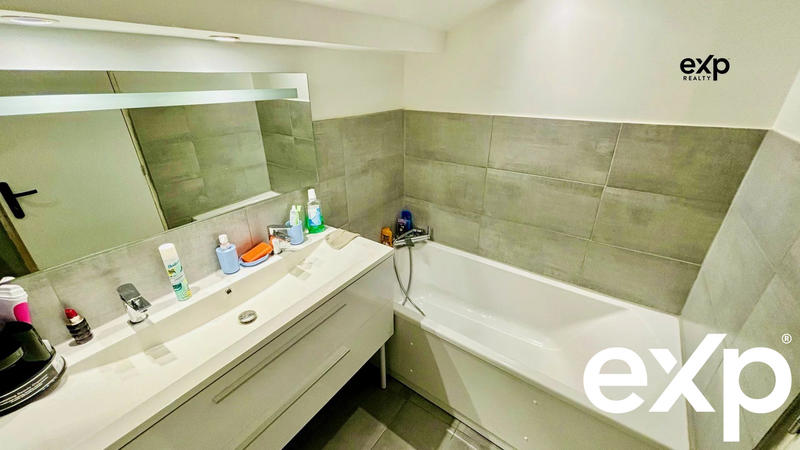 Maison traditionnelle - 120 m² - 5 pièces