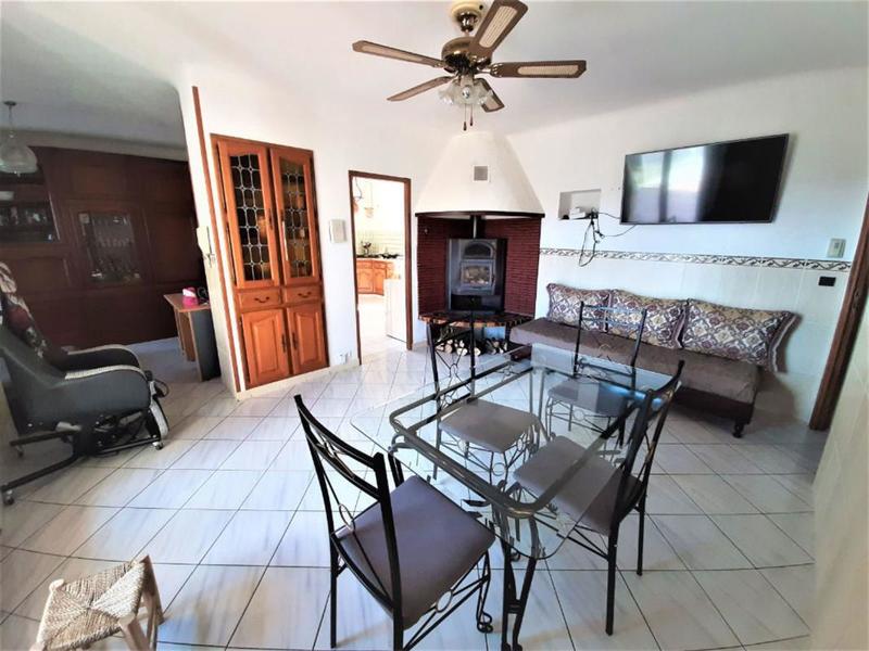 Maison - 300 m² - 10 pièces