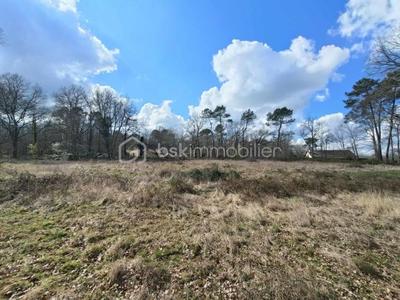 Terrain industriel - 1 633 m²