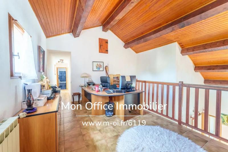 Villa - 220 m² - 7 pièces