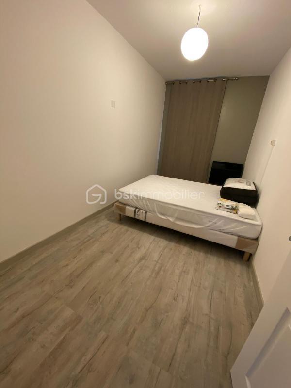 Immeuble - 265 m² - 12 pièces