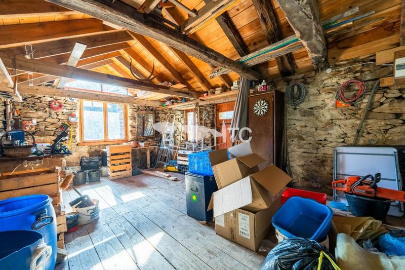 Mas - 78 m² - 7 pièces