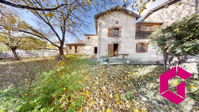 Maison - 160 m² - 7 pièces