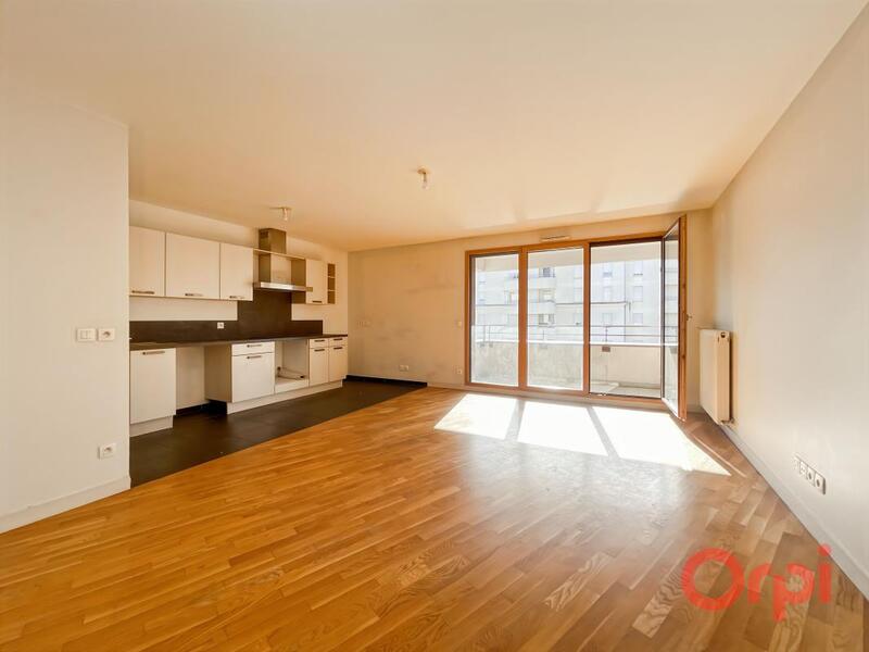 Appartement - 90 m² - 4 pièces