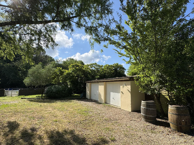 Maison - 137 m² - 5 pièces