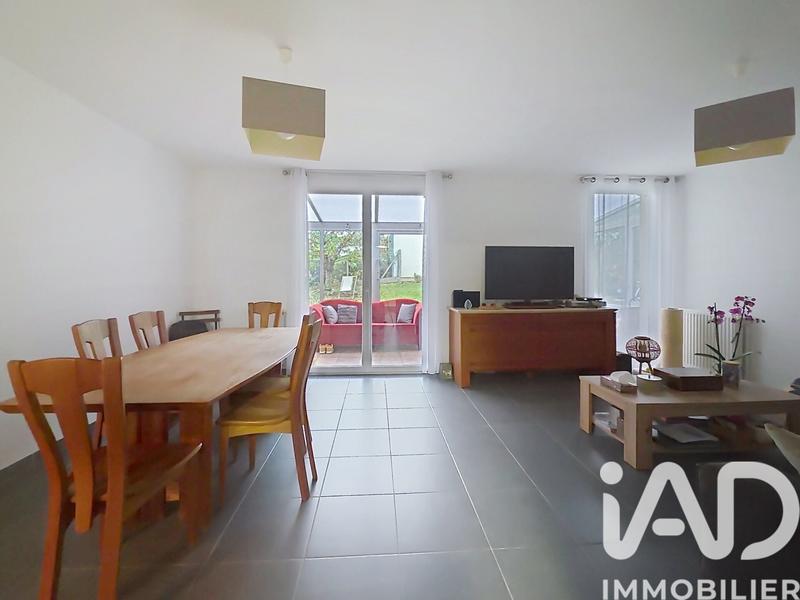 Maison - 110 m² - 6 pièces