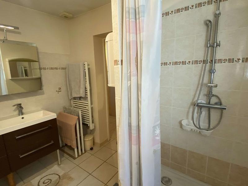 Maison - 198 m² - 8 pièces