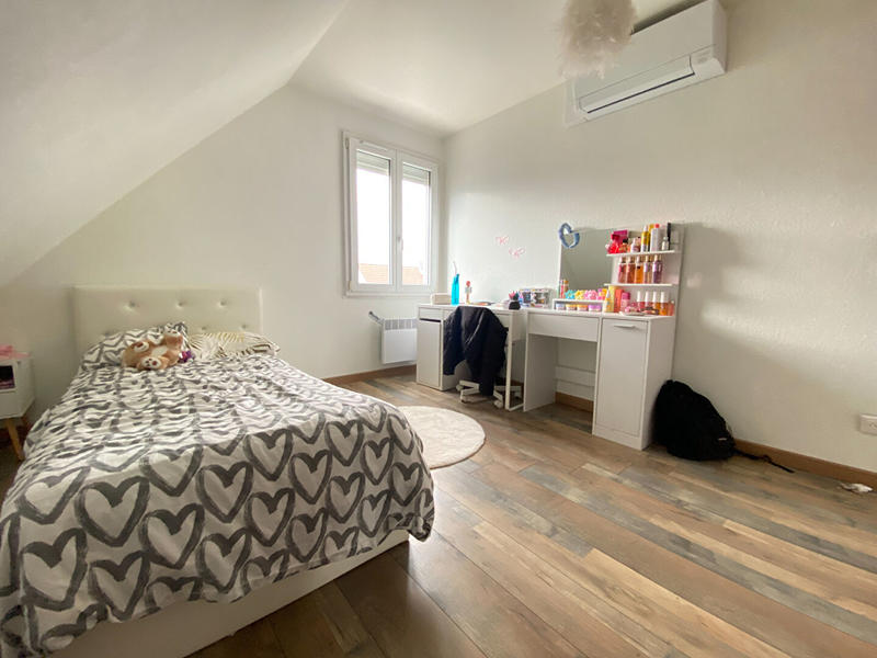 Maison - 93 m² - 4 pièces