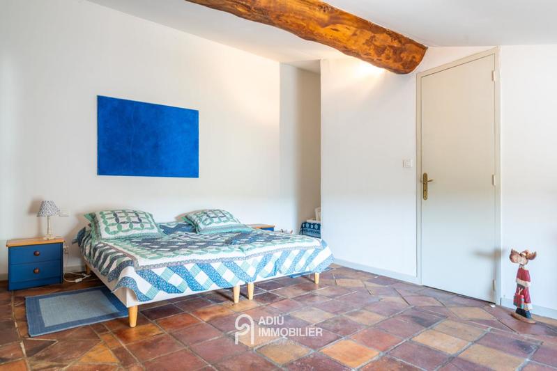 Mas - 174 m² - 7 pièces