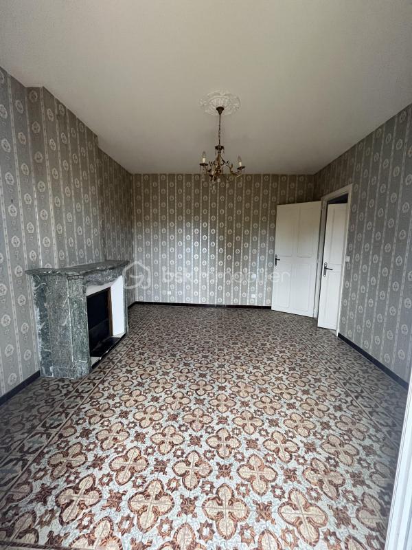 Maison traditionnelle - 149 m² - 7 pièces