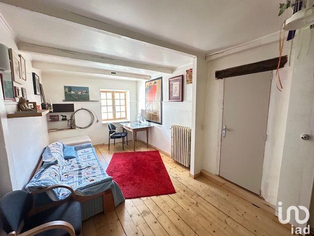 Maison - 280 m² - 7 pièces