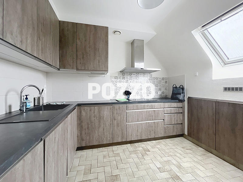 Appartement - 103 m² - 7 pièces