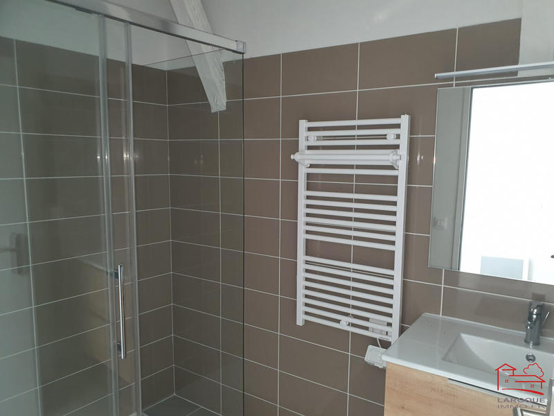 Appartement - 83 m² - 3 pièces