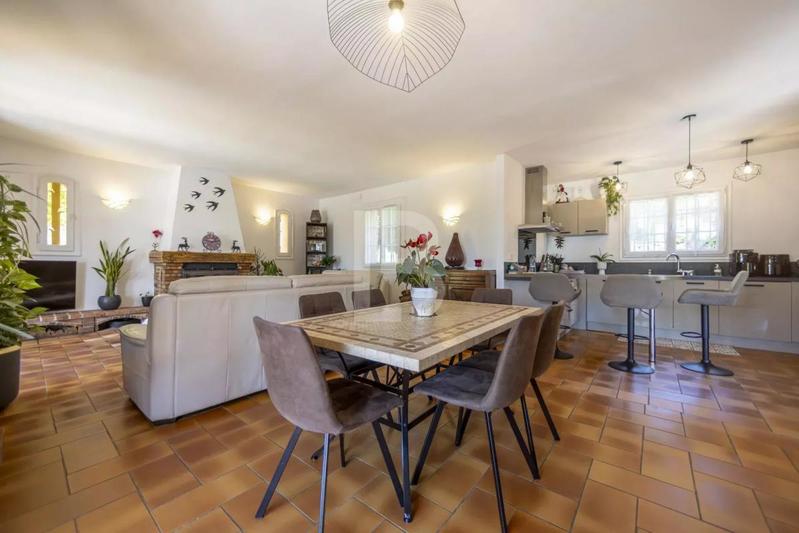 Villa - 120 m² - 4 pièces