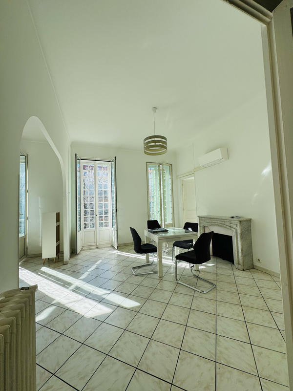 Appartement - 114 m² - 4 pièces