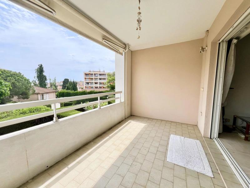 Appartement - 86 m² - 4 pièces