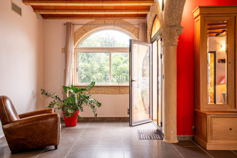 Mas - 213 m² - 4 pièces