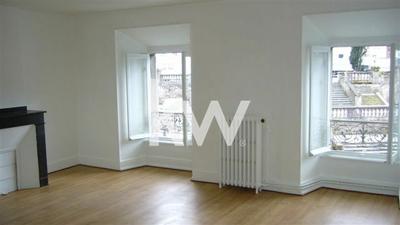 Appartement - 170 m² - 5 pièces