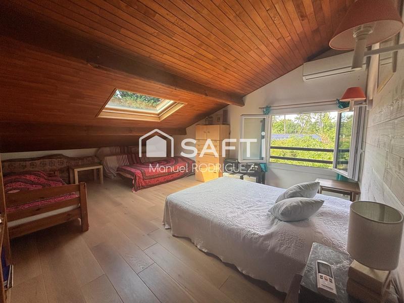 Maison - 150 m² - 8 pièces