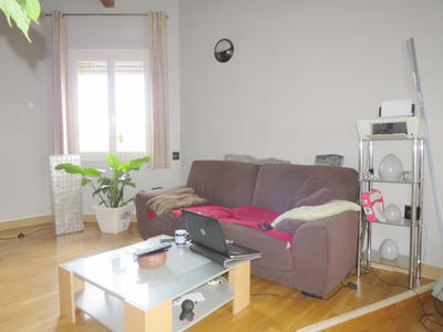 Appartement - 77 m² - 4 pièces