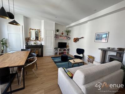 Appartement - 82 m² - 5 pièces