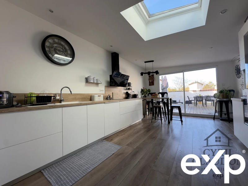 Maison - 133 m² - 5 pièces