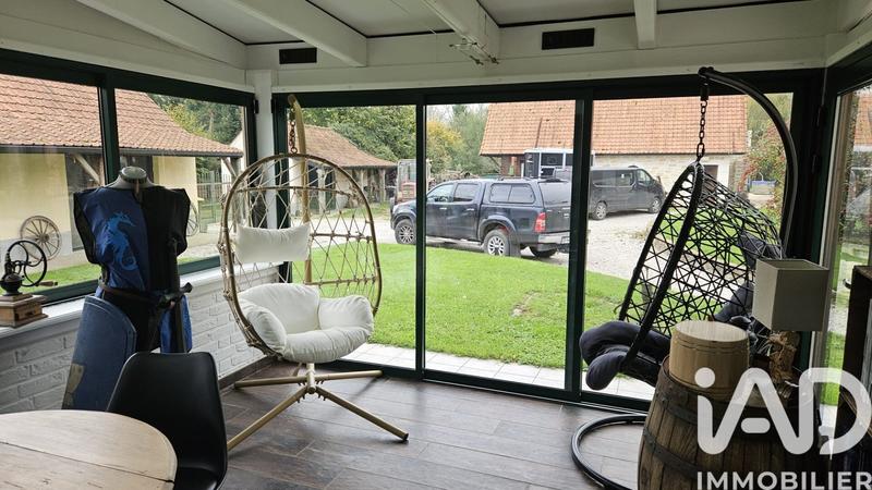 Maison - 201 m² - 7 pièces