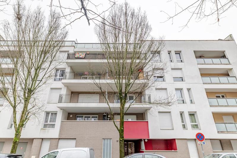 Appartement - 84 m² - 4 pièces