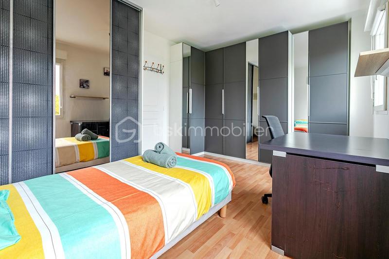 Maison - 84 m² - 5 pièces