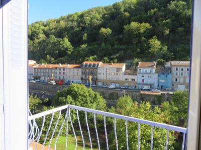 Maison - 98 m² - 5 pièces