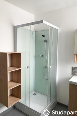 Chambre - 9 m² - 1 pièce