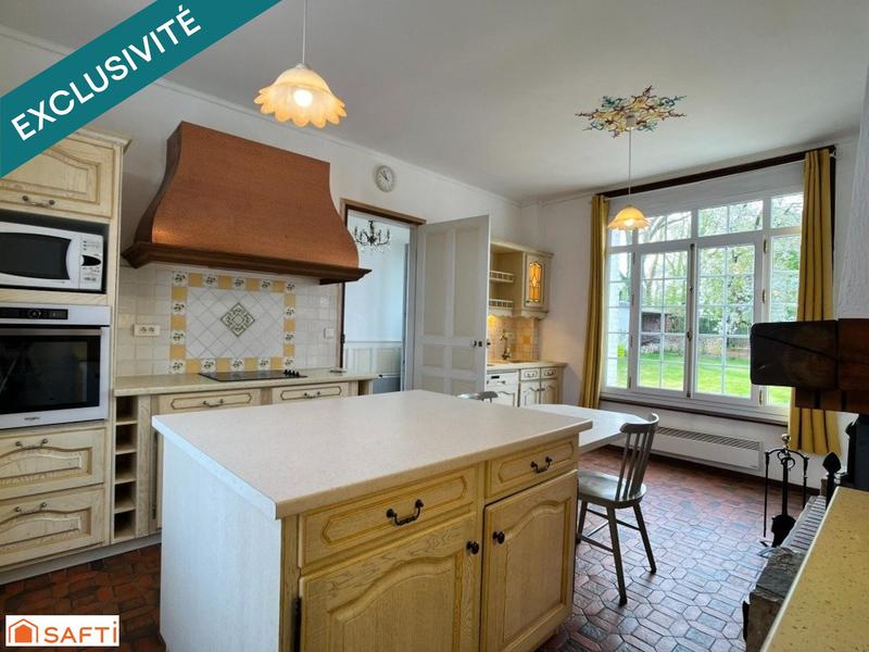 Maison - 167 m² - 7 pièces