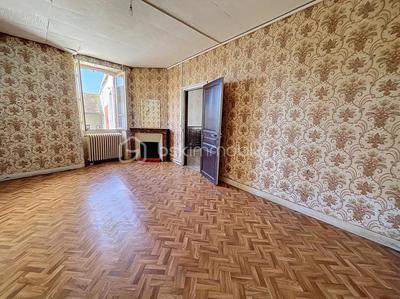 Corps de ferme - 80 m² - 4 pièces