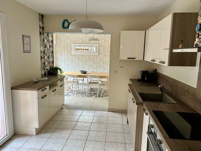 Maison - 152 m² - 7 pièces