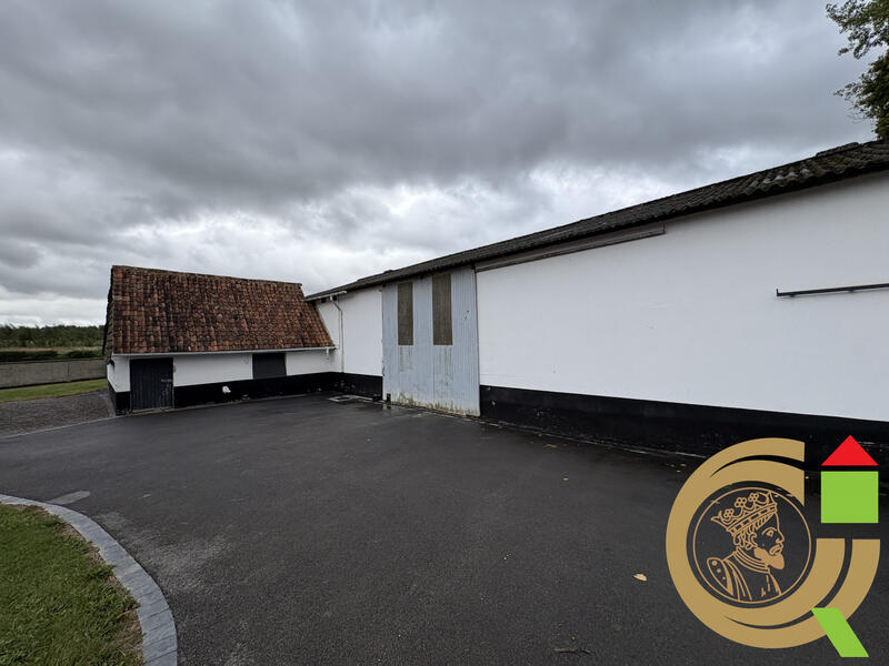 Maison - 159 m² - 7 pièces