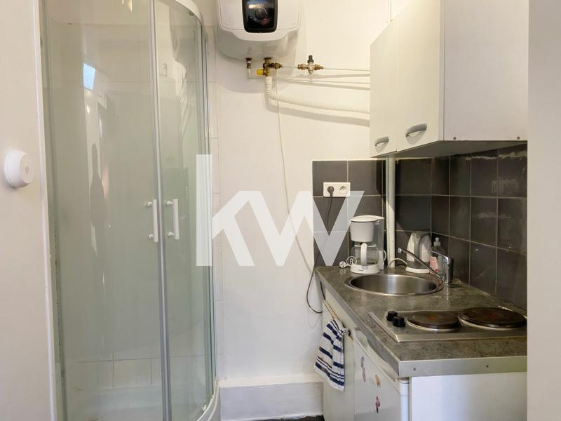 Chambre - 9 m² - 1 pièce