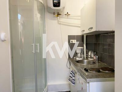 Chambre - 9 m² - 1 pièce