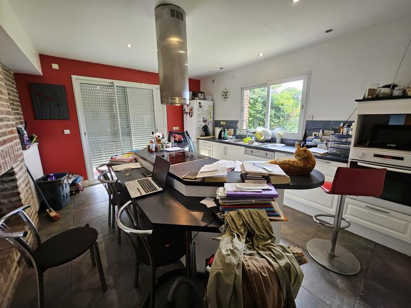 Maison - 175 m² - 10 pièces