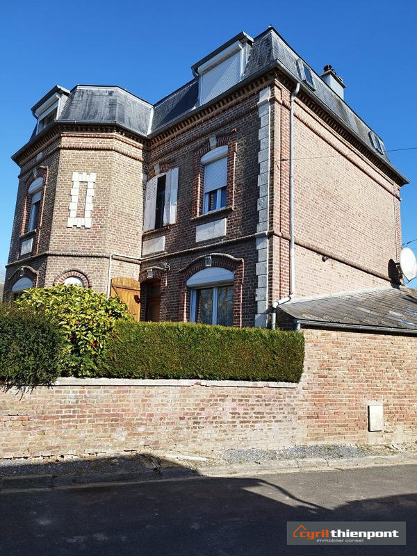 Maison - 150 m² - 7 pièces
