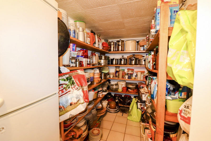 Maison - 251 m² - 11 pièces