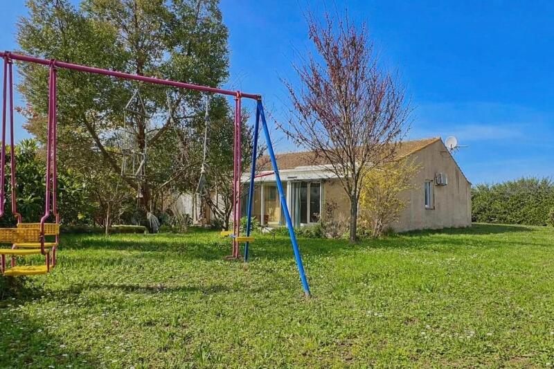 Villa - 90 m² - 4 pièces