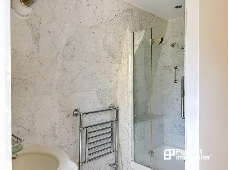 Appartement - 109 m² - 4 pièces